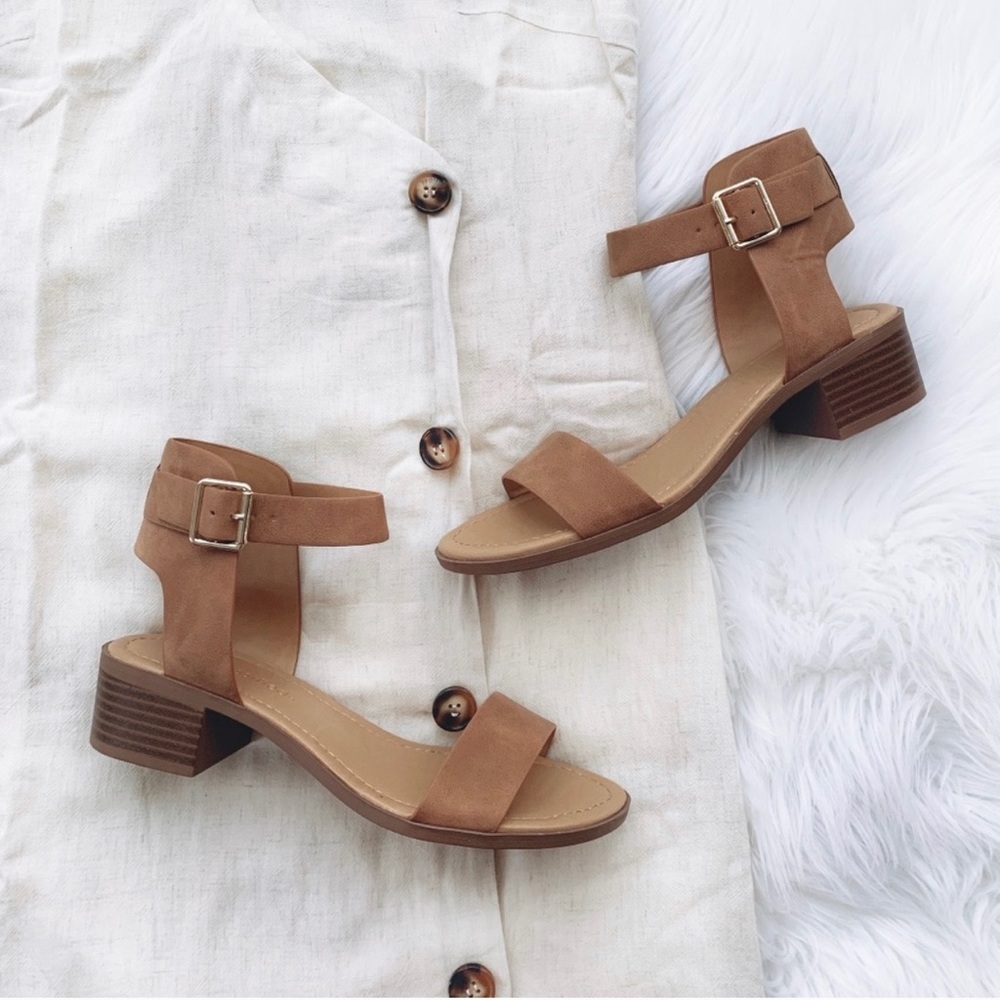 Brown platform heels/sandals